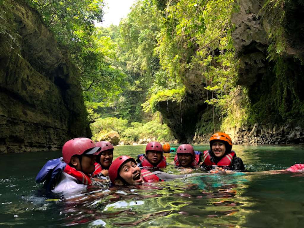 Body Rafting